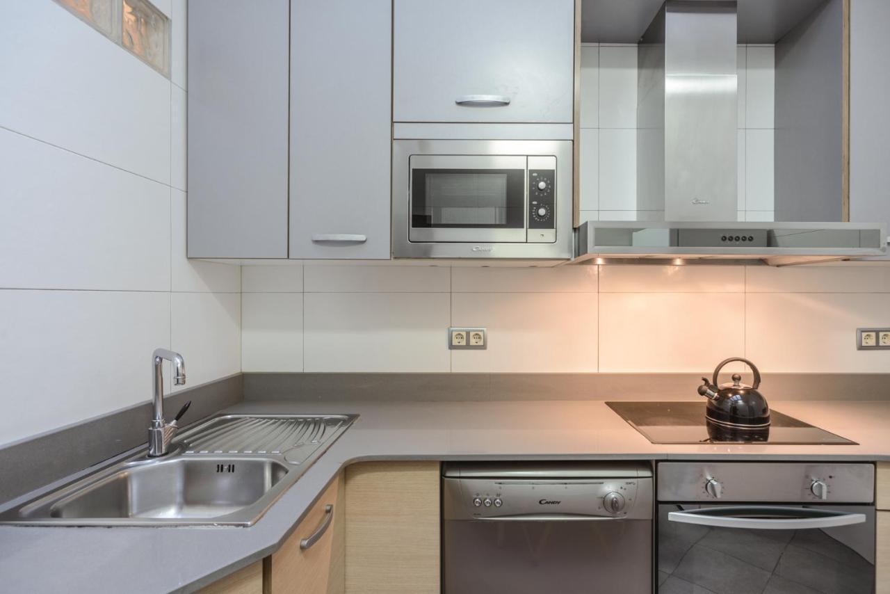 Apg Palau Salieti 3 Daire Girona Dış mekan fotoğraf